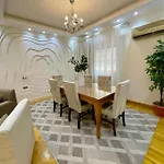 Urban Stay Luxury 2Br Apartment At The Heart Of Mohandeseen, Near Zamalek Cairo