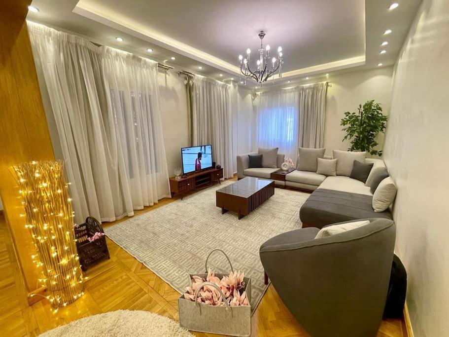 Urban Luxury 2br At The Heart Of Mohandeseen, Near Zamalek