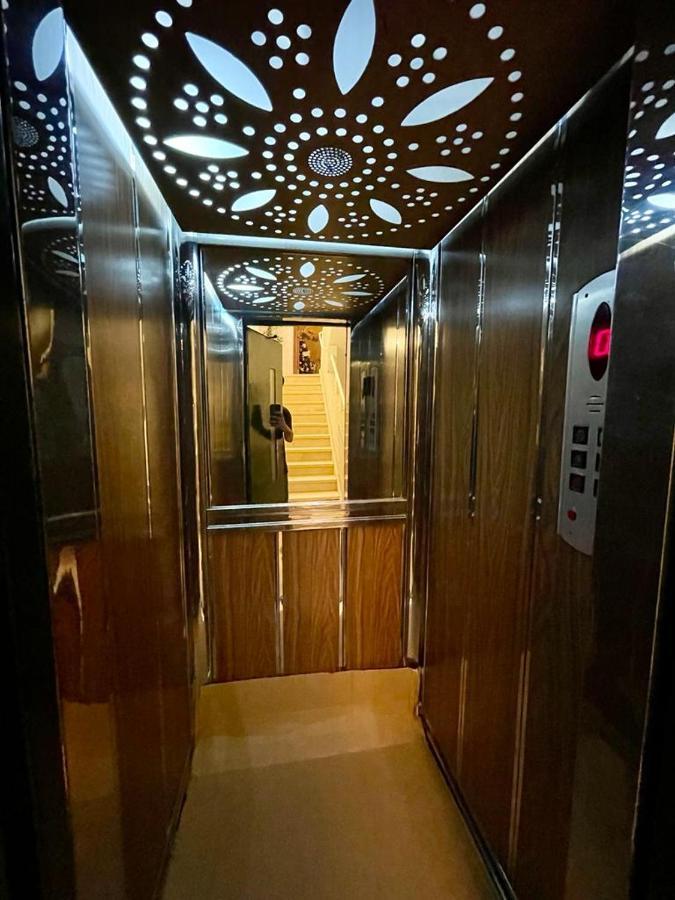 Apartamento Urban Luxury 2br At The Heart Of Mohandeseen, Near Zamalek *